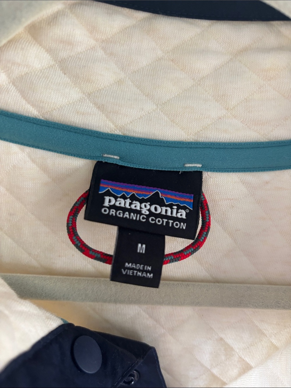 Patagonia Cream Quilted Snap-Up Pullover with Navy Trim - Picture 2 of 4